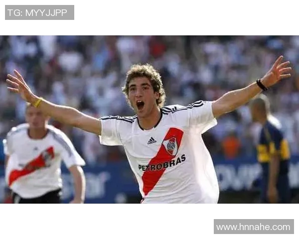 伊瓜因：从天才前锋到未能成就伟大职业生涯的遗憾故事